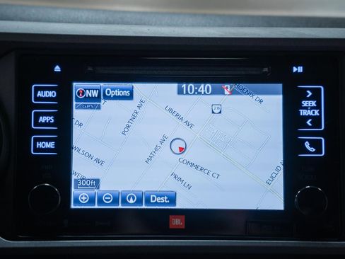 Used 2019 Toyota Tacoma TRD Sport image 29