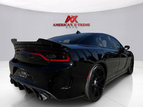 Used 2018 Dodge Charger R/T Scat Pack w/ Dynamics Package image 5