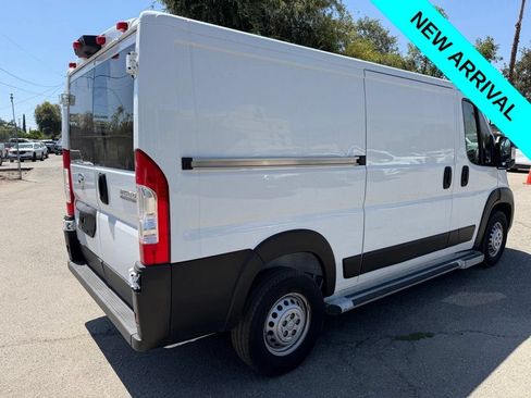 Used 2025 RAM ProMaster 2500 w/ U-Haul Equipment Group FWD image 3