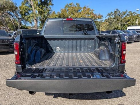 New 2026 RAM 1500 Express AWD/4WD image 12
