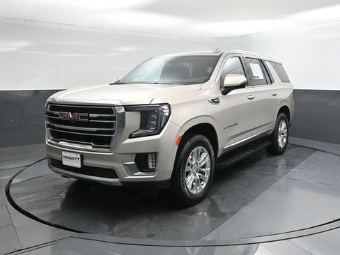 Used 2021 GMC Yukon SLT w/ SLT Luxury Plus Package RWD image 1