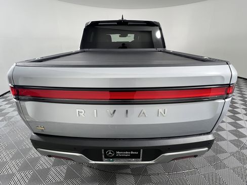 Used 2022 Rivian R1T Launch Edition image 10