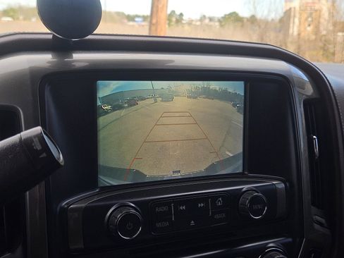 Used 2018 Chevrolet Silverado 2500 High Country w/ Duramax Plus Package image 21