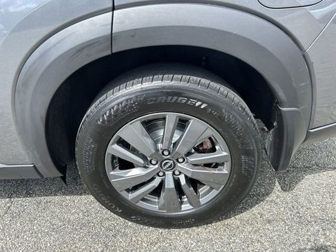Certified 2024 Nissan Pathfinder SV AWD/4WD image 11