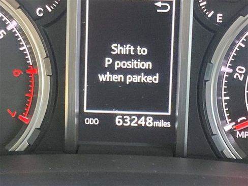 Used 2022 Toyota 4Runner Limited image 20