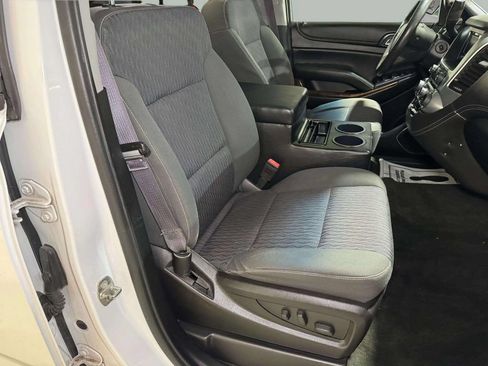 Used 2015 Chevrolet Tahoe 4WD w/ Remote Keyless Entry Package image 24