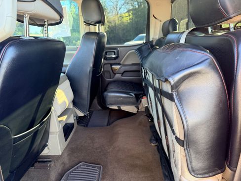 Used 2015 Chevrolet Silverado 2500 LT w/ LT Convenience Package image 11