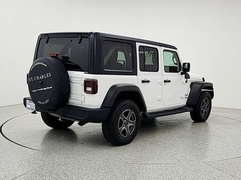 Used 2018 Jeep Wrangler Unlimited Sport S AWD/4WD image 5