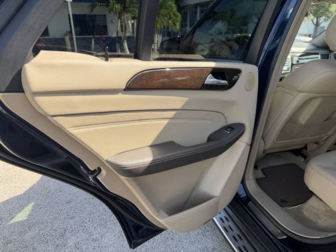 Used 2015 Mercedes-Benz ML 350 2WD image 12