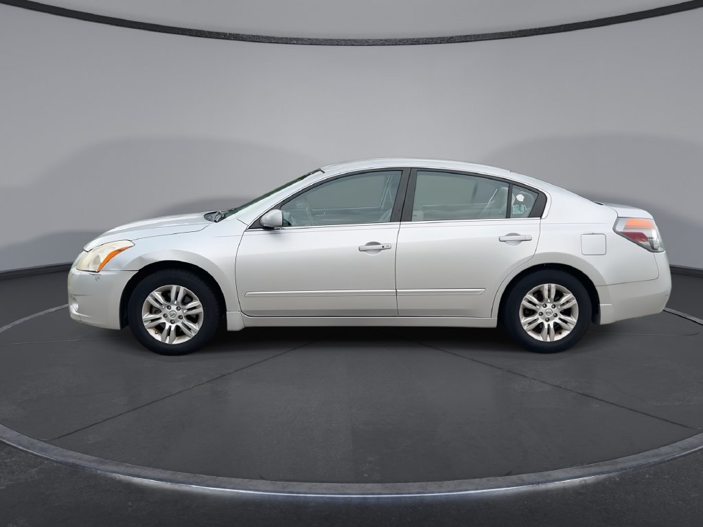 Used 2012 Nissan Altima 2.5 S w/ Convenience Pkg FWD image 5