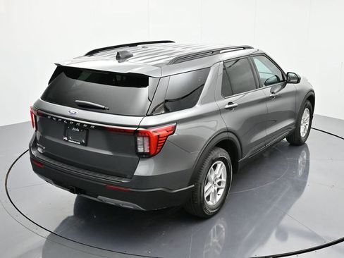 New 2026 Ford Explorer Active w/ Active Comfort Package image 32