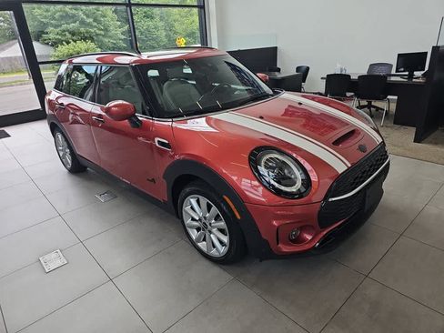 Used 2024 MINI Cooper Clubman S AWD/4WD image 3
