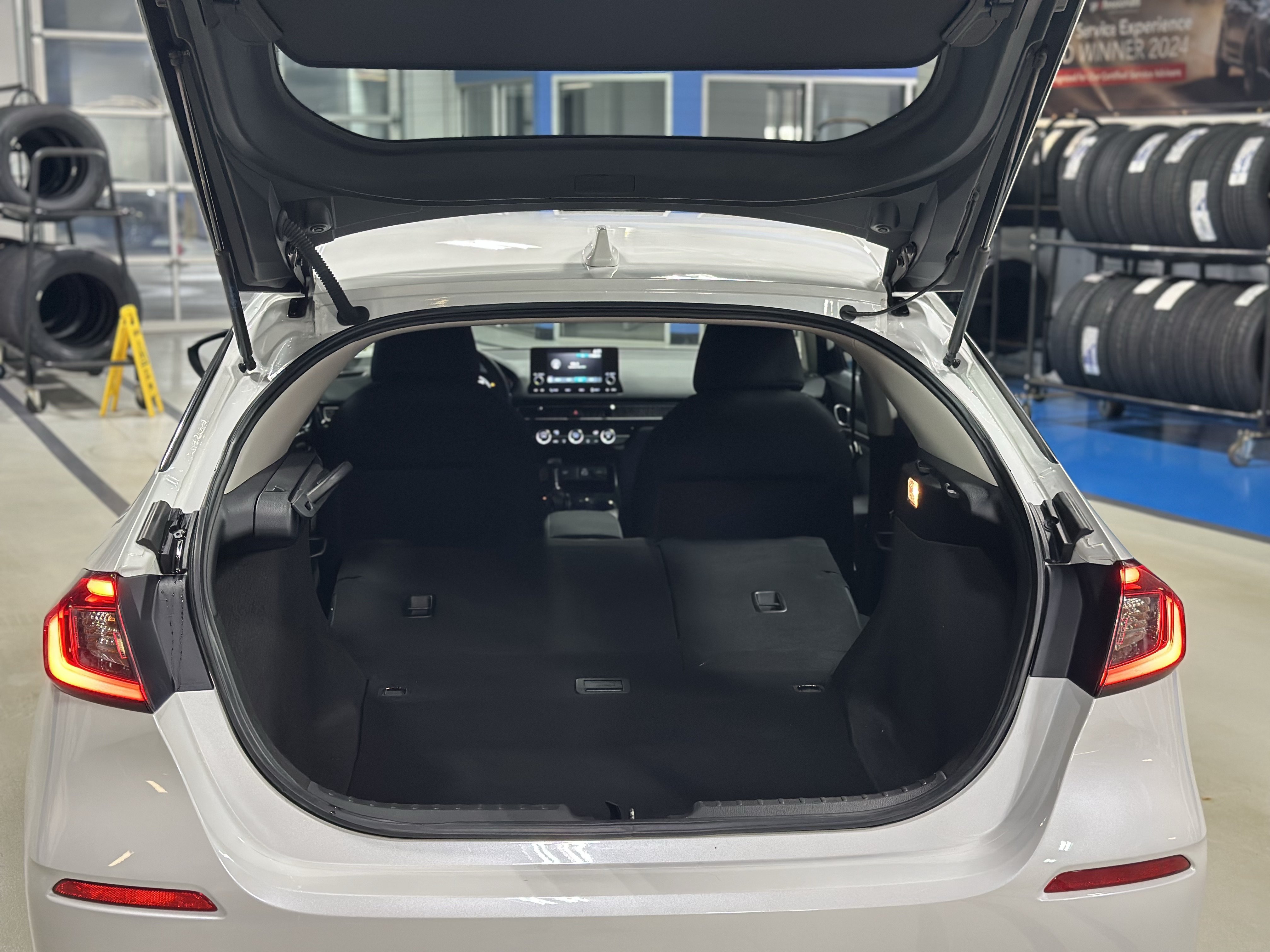 Used 2024 Honda Civic LX image 7