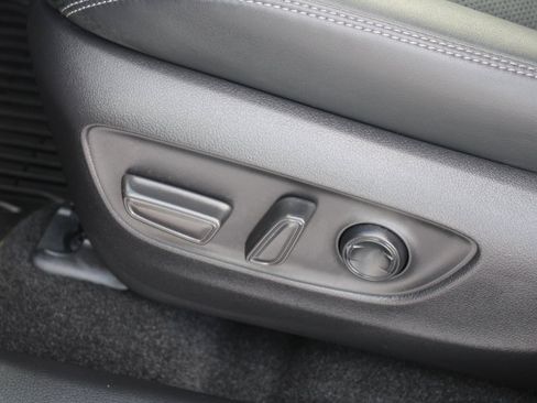 Certified 2022 Toyota RAV4 Limited image 12