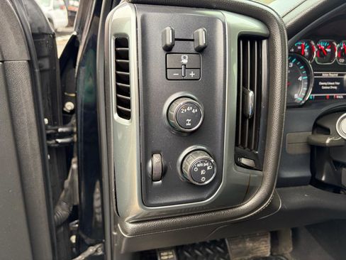 Used 2019 Chevrolet Silverado 3500 LTZ w/ Duramax Plus Package image 26