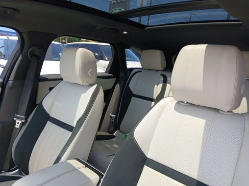 Used 2020 Land Rover Range Rover Velar R-Dynamic S AWD/4WD image 3