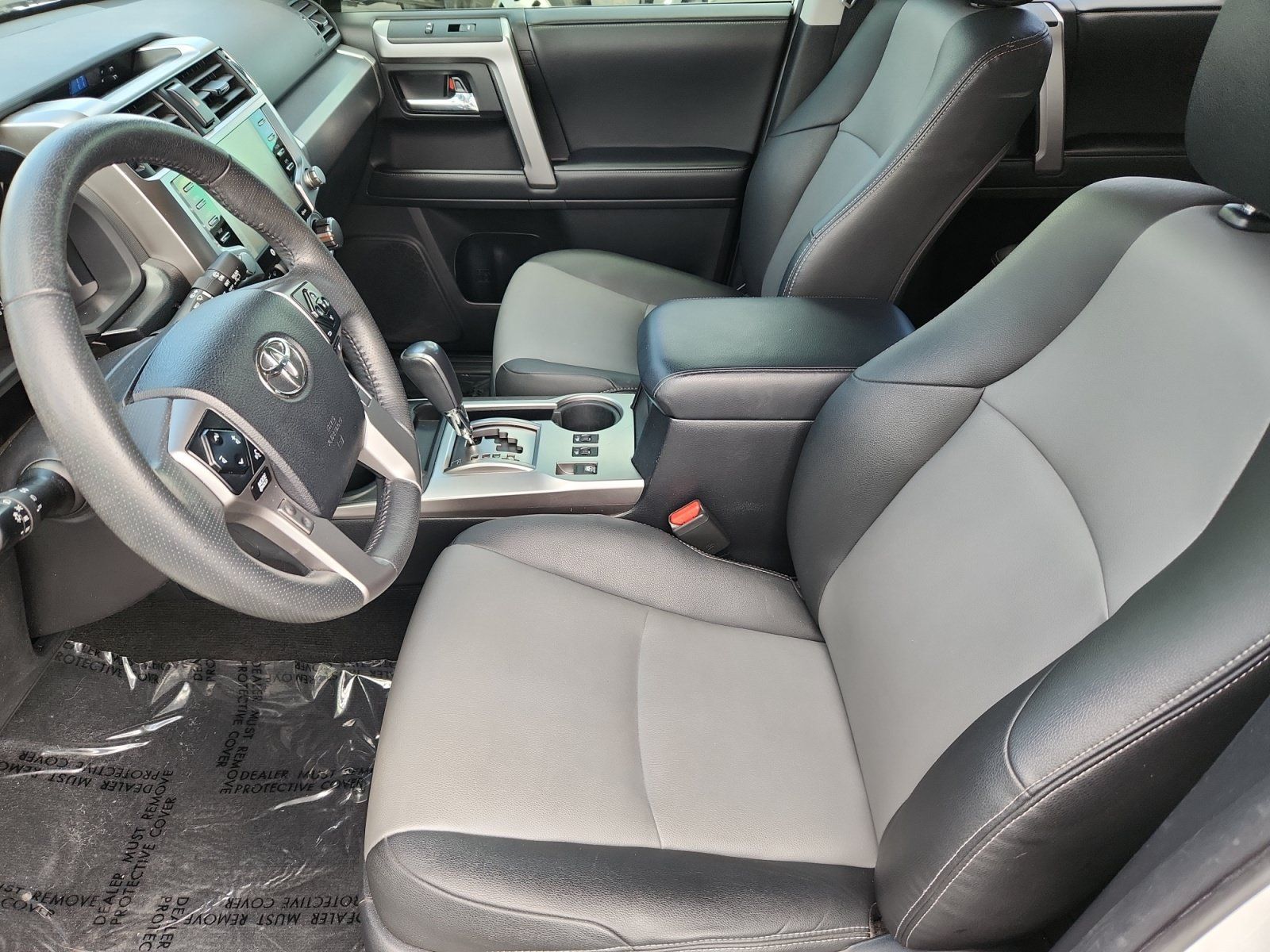 Used 2020 Toyota 4Runner SR5 Premium w/ Moonroof Package AWD/4WD image 29