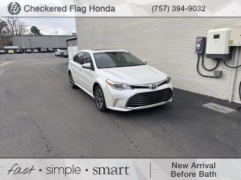 Used 2016 Toyota Avalon XLE Premium image 1
