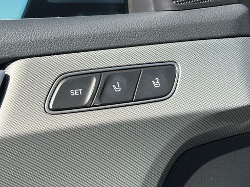 Used 2025 Hyundai Palisade SEL FWD image 21