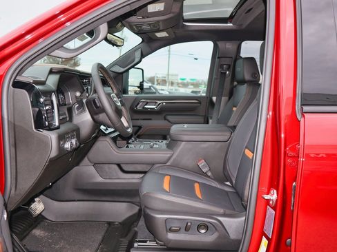 New 2026 GMC Sierra 2500 AT4 w/ AT4 Premium Plus Package image 7