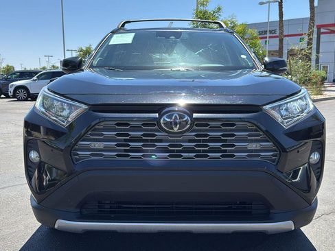Used 2019 Toyota RAV4 Limited image 2