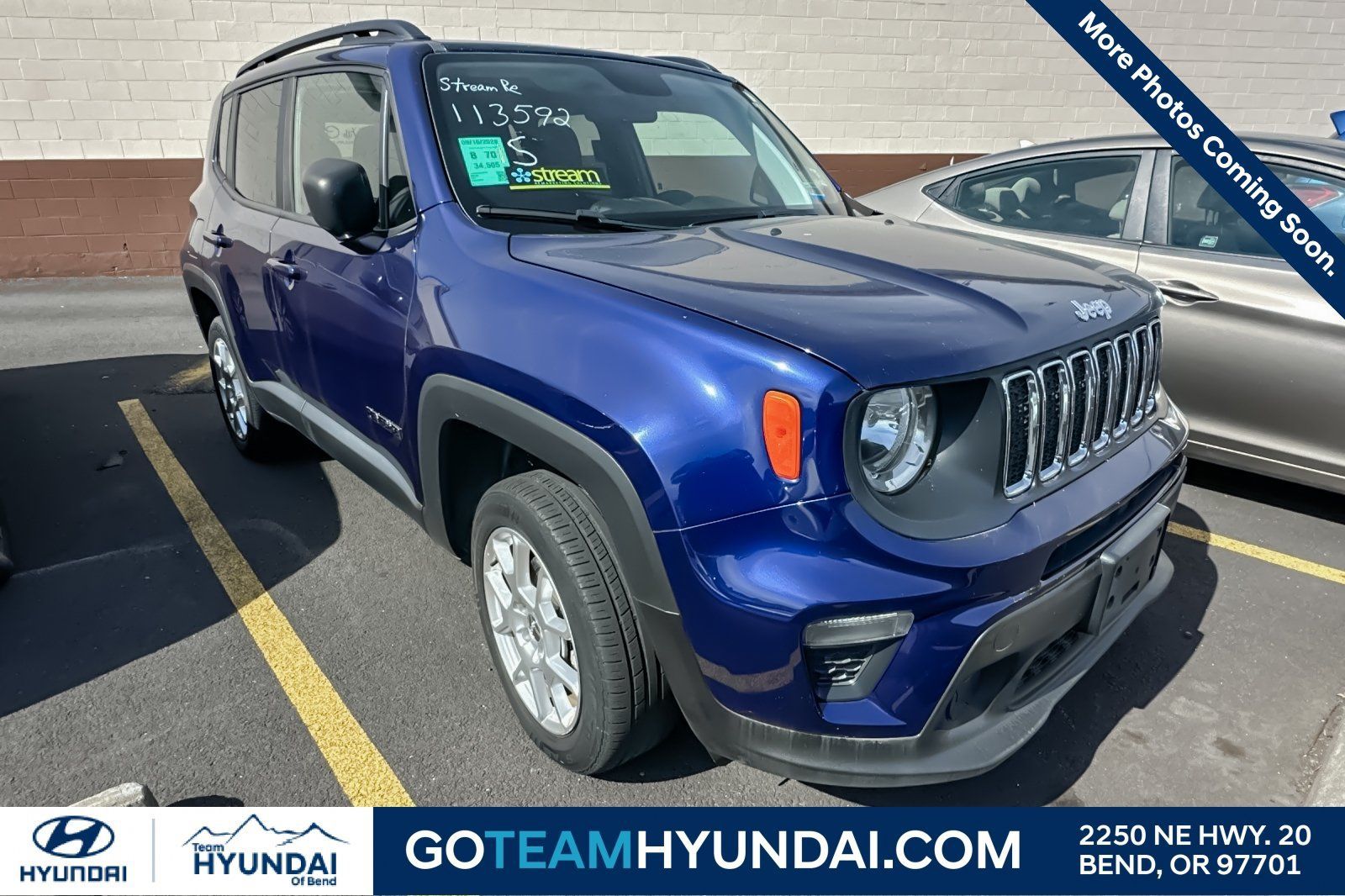 Used 2019 Jeep Renegade Sport w/ Sport Appearance Group AWD/4WD image 1