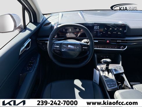New 2026 Kia Sportage EX w/ EX Panorama Roof Package FWD image 14