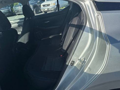 Used 2023 Nissan Sentra SV FWD image 10