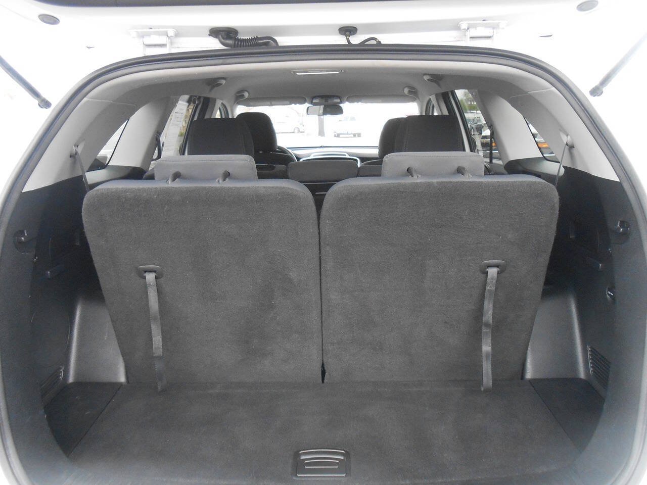 Used 2019 Kia Sorento AWD V6 image 13