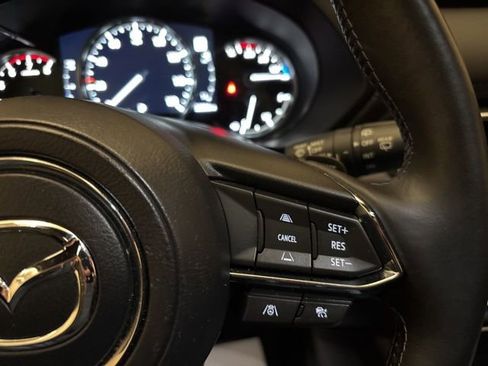 Used 2023 MAZDA CX-5 Signature image 17