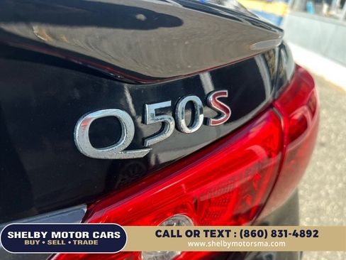 Used 2017 INFINITI Q50 Red Sport 400 AWD/4WD image 7