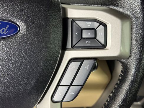 Used 2015 Ford F150 Lariat w/ Equipment Group 502A Luxury image 26