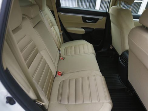 Used 2019 Honda CR-V LX image 18