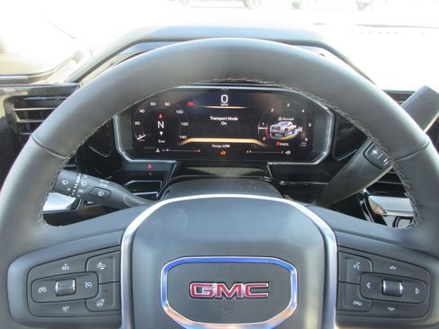 New 2026 GMC Sierra 2500 SLT w/ SLT Premium Package AWD/4WD image 18