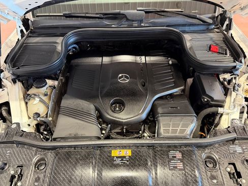 Used 2020 Mercedes-Benz GLS 450 4MATIC image 45