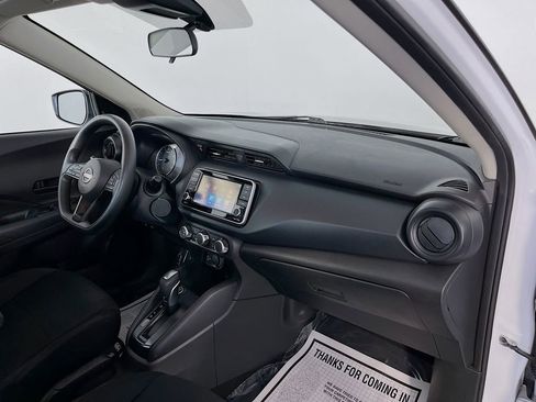 Used 2024 Nissan Kicks S image 31