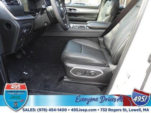 New 2026 Jeep Grand Wagoneer 4WD image 20