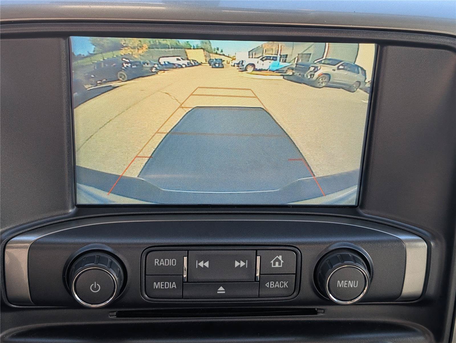 Used 2018 Chevrolet Silverado 1500 LT w/ All Star Edition AWD/4WD image 26