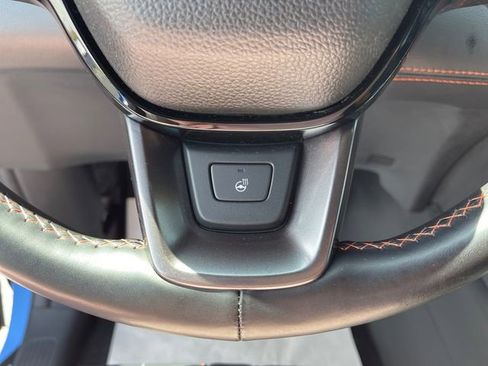 Used 2025 Honda Pilot TrailSport image 27