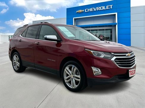 Used 2019 Chevrolet Equinox Premier image 3