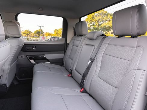New 2026 Toyota Tundra Limited AWD/4WD image 9