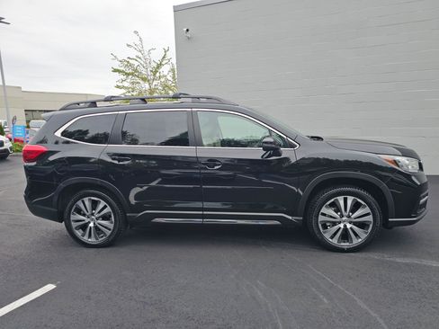 Used 2019 Subaru Ascent Limited w/ Popular Package #3 AWD/4WD image 8