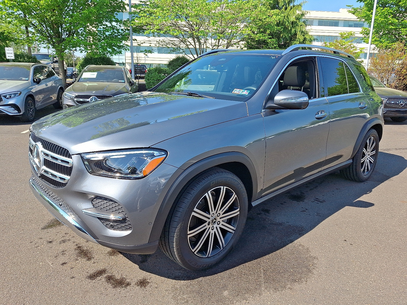 New 2026 Mercedes-Benz GLE 350 4MATIC image 3