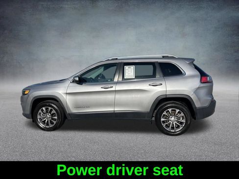 Used 2020 Jeep Cherokee Latitude Plus AWD/4WD image 8