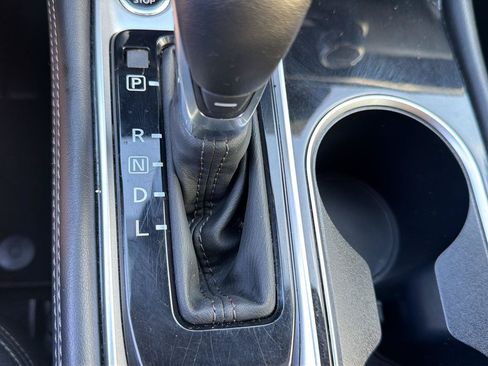 Used 2025 Nissan Altima 2.5 SL FWD image 15