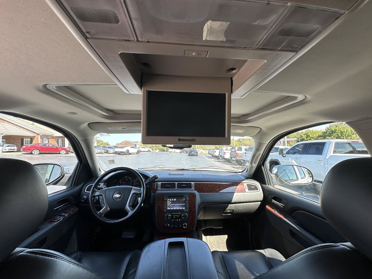 Used 2012 Chevrolet Tahoe LTZ AWD/4WD image 11