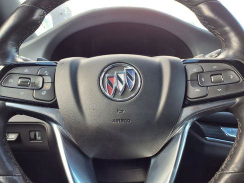 Used 2024 Buick Enclave Premium image 15