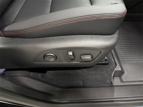 New 2026 Chevrolet Traverse RS w/ LPO, Floor Liner Package image 22