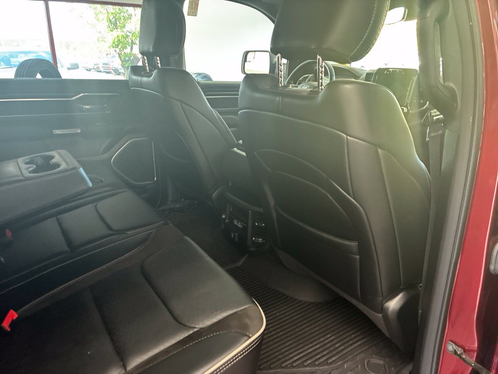 Used 2023 RAM 1500 Laramie AWD/4WD image 34
