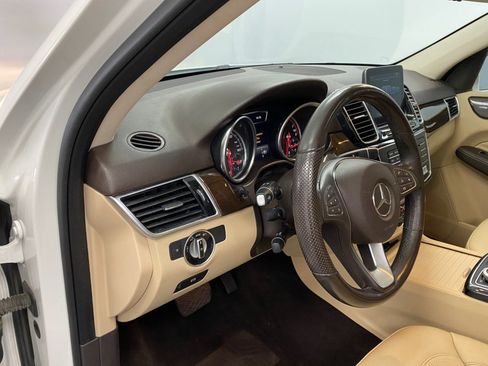 Used 2016 Mercedes-Benz GLE 350 4MATIC w/ Premium Package image 36